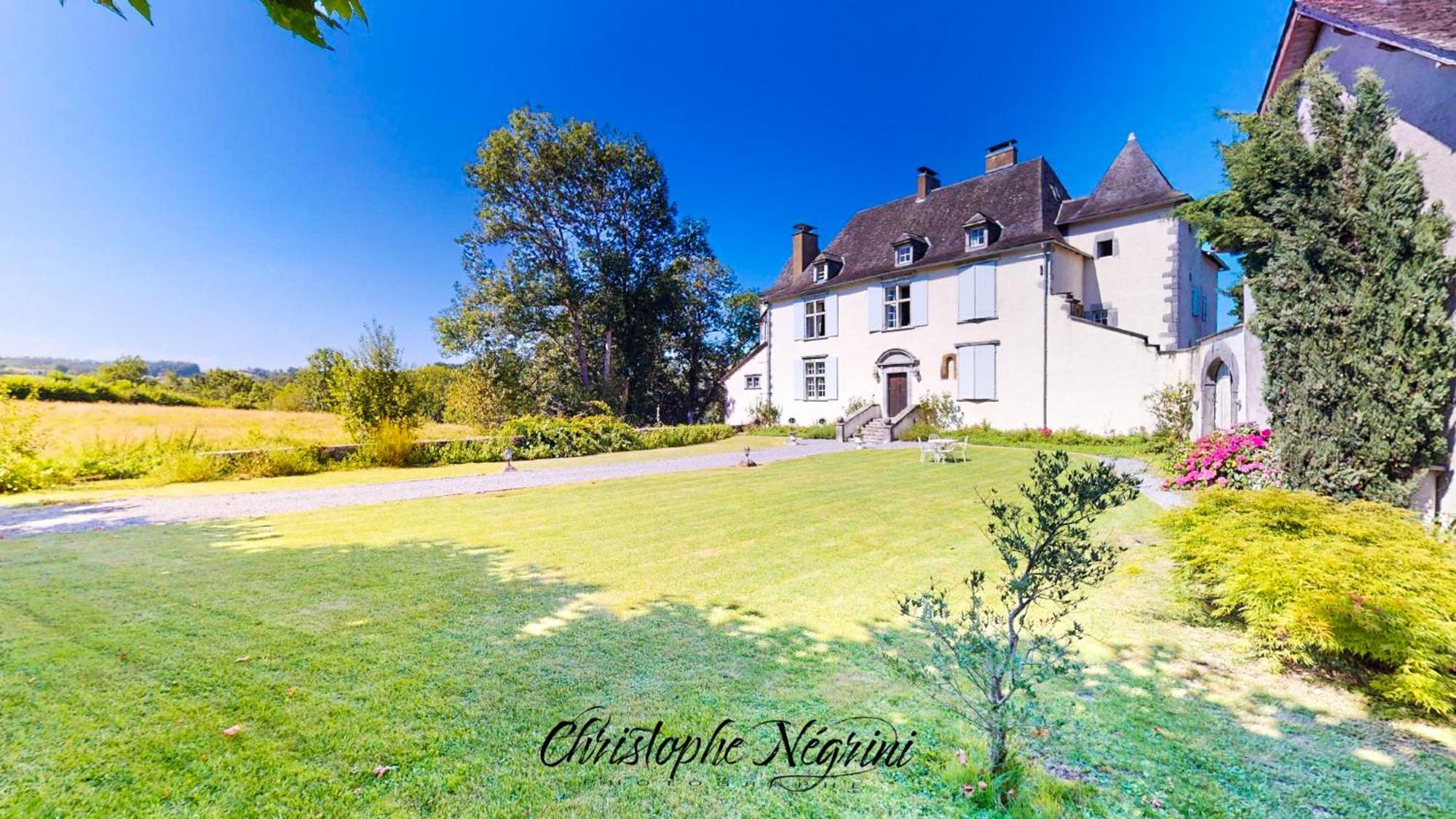 Chateau Porthos Tranquillite Des Pyrenees Lanne-en-Baretous エクステリア 写真